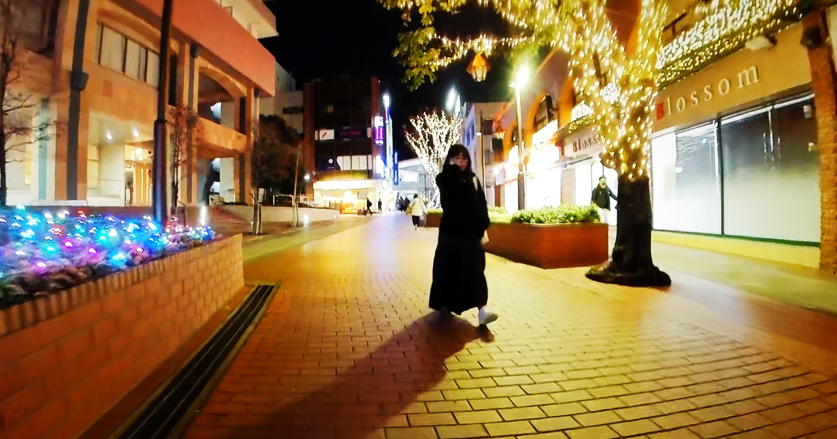 Shopping street at the west exit of Ageo Station Shopping street at the west exit of Ageo Station