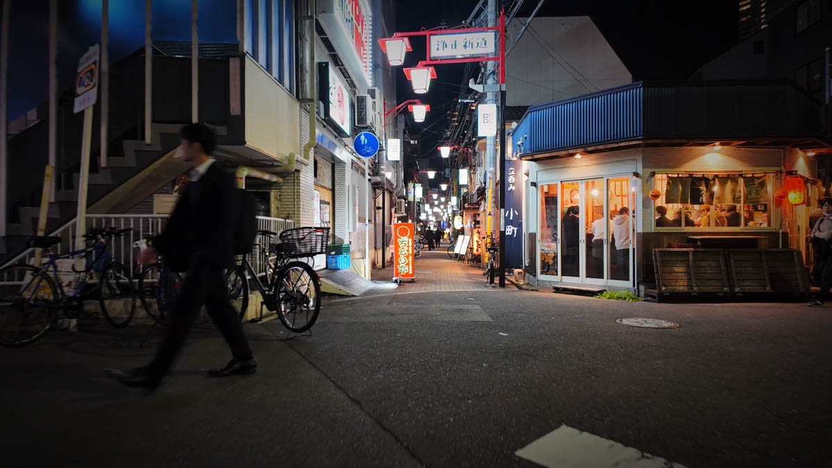 Joshoshinmichi alley, a retro-feeling narrow lane at night