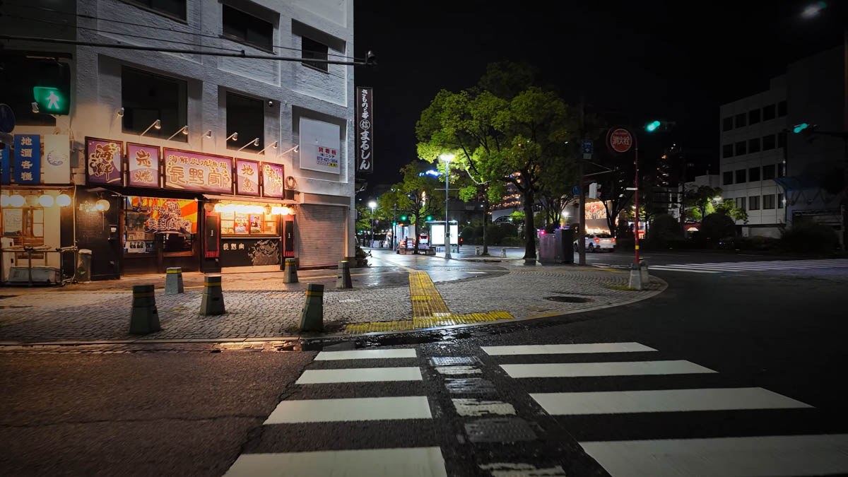 Keyaki-dori at night, heading back toward the station after leaving the arcade