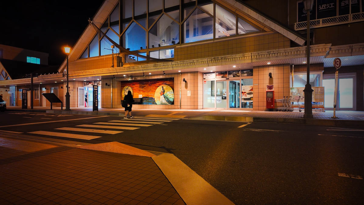 Omi Railway's Yokaichi Station platform and interior at night